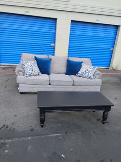 Sofa coffee table couch