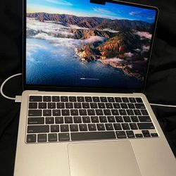 MacBook Air 13 M3