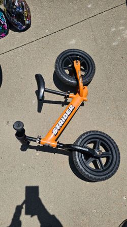 Strider balance bike