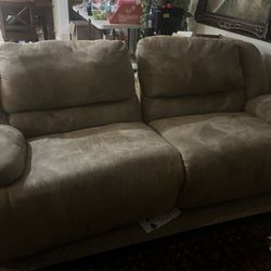 FREE High End FURNITURE ALERT - NICE STUFF!!!