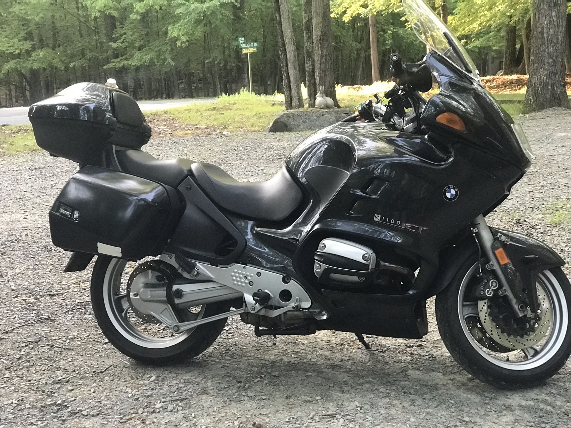 2000 BMW R1100RT 38,000 Miles Needs Nothing