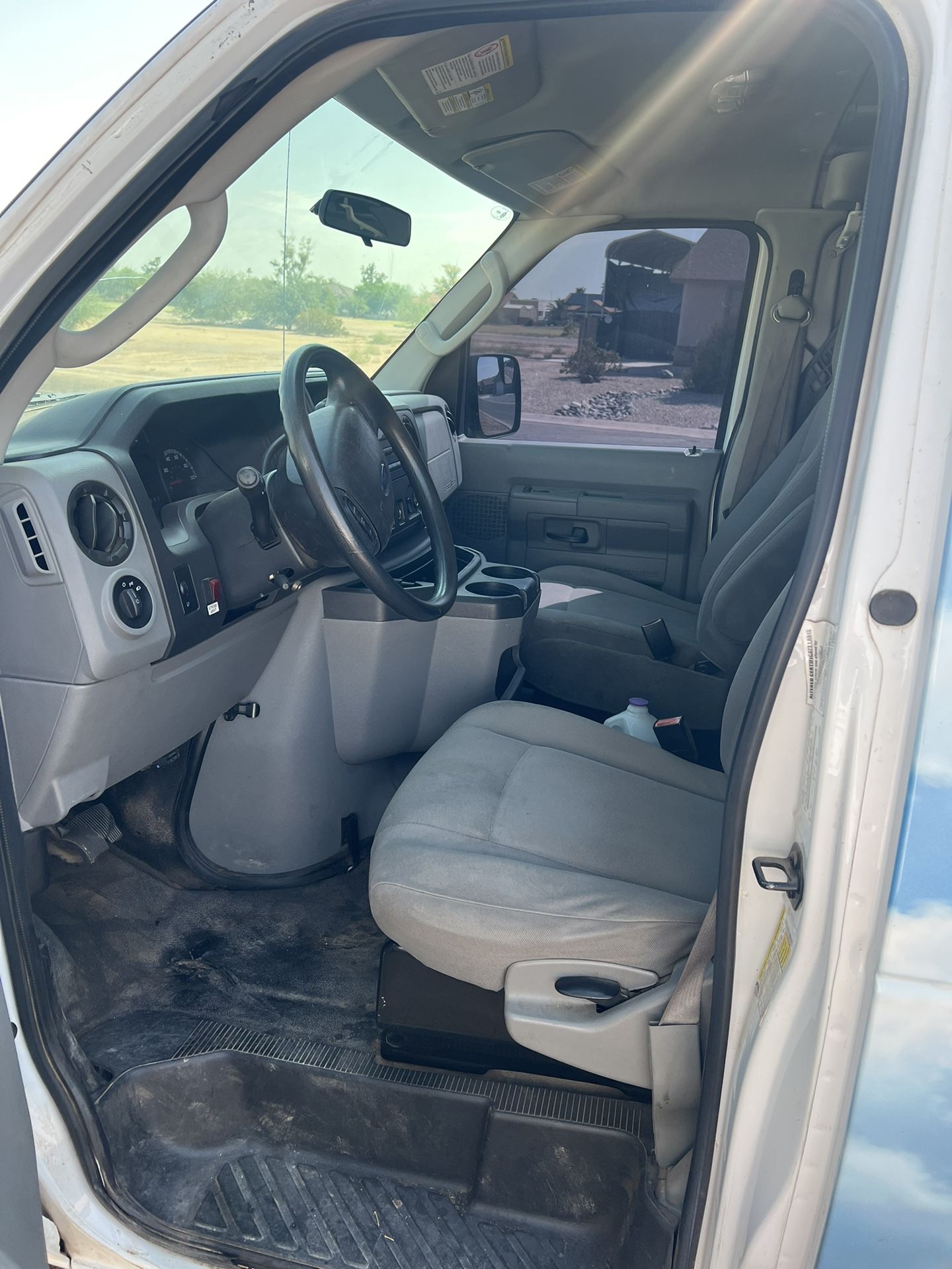 2013 Ford E-150