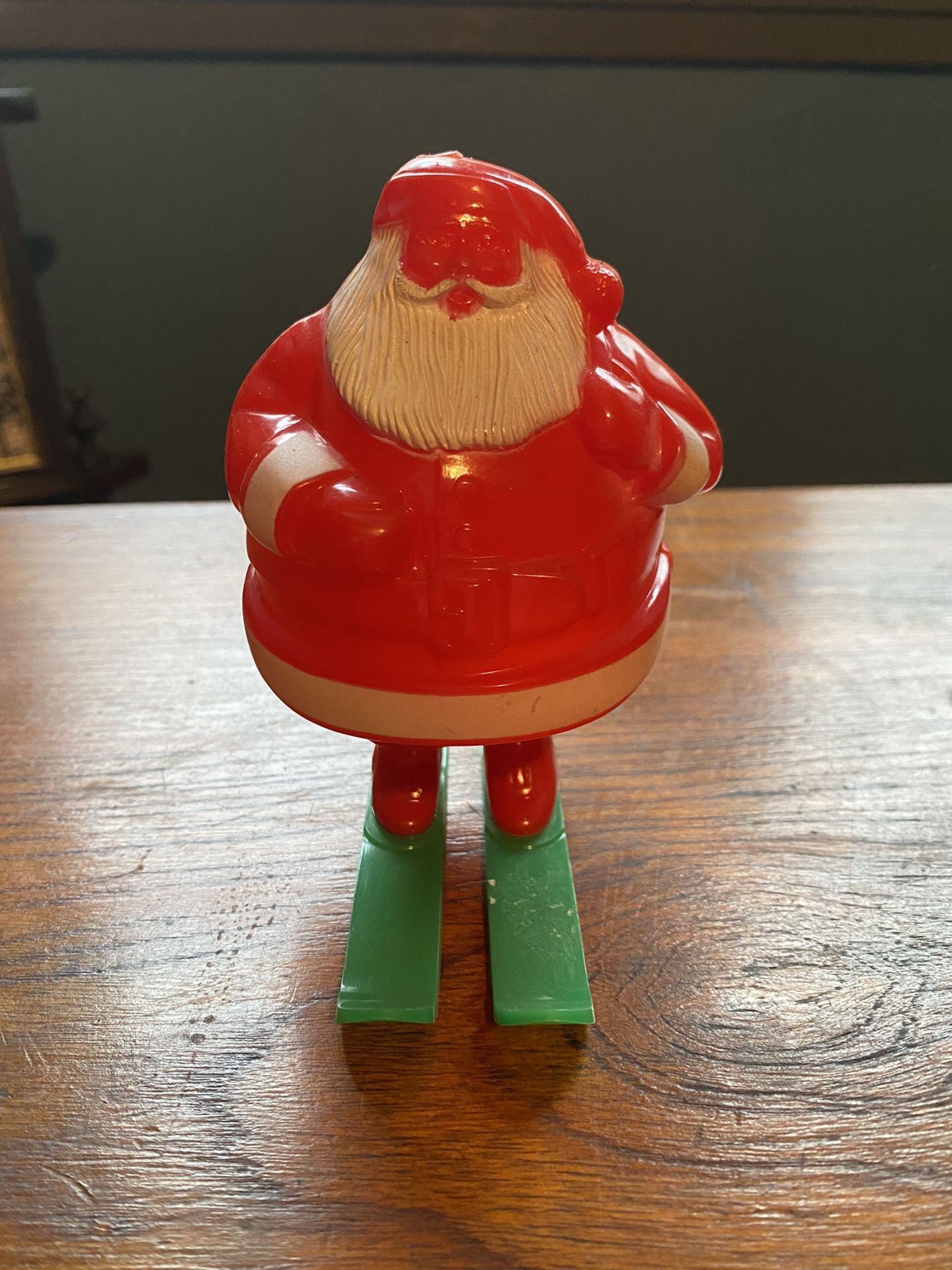 Santa on skis