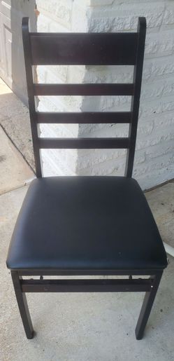 Wooden dining chair