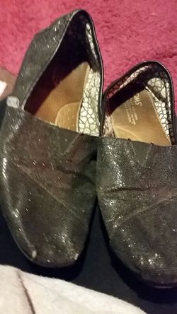 Tom's women size 10