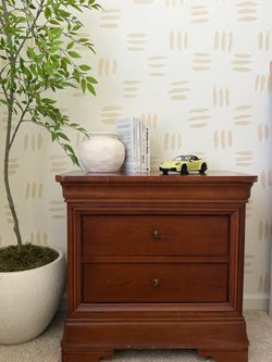 Thomasville night stand