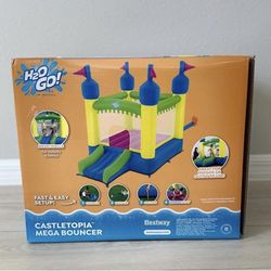 Castle Inflatable Bouncer