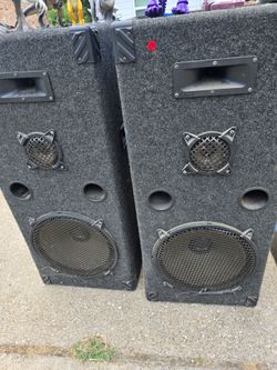 15 inch speakers.