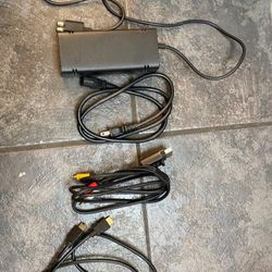 Xbox360 With 2 Controles And Games 