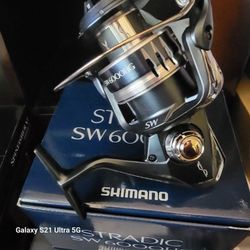 Shimano Stradic SW 6000 Hg Fishing Reel for Sale in Encinitas, CA - OfferUp