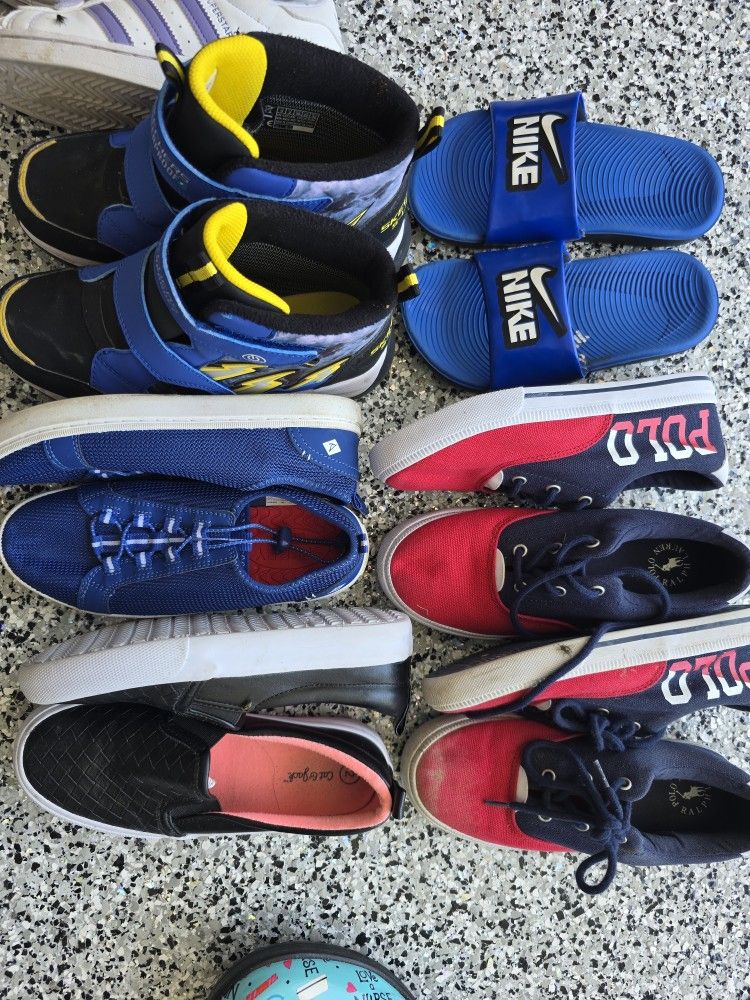Boys SHOES /sneakers