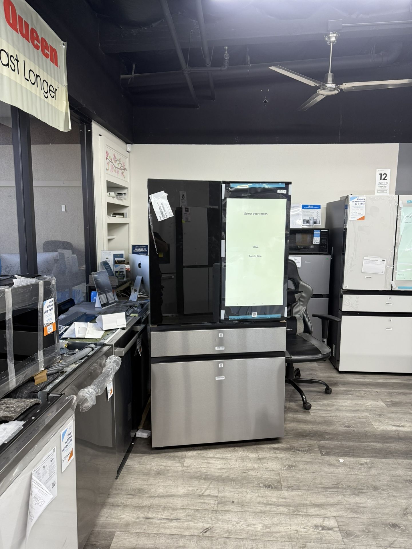 😍FINANCING AVAILABLE 😍 SAMSUNG BESPOKE 23 CUBIC FT. FAMILY HUB AI VISION INSIDE REFRIGERATOR