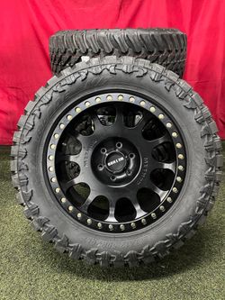 Brand New Method Off Road 6x139.7 Chevy Silverado 20x9 6 Lug 20 Inch Wheels