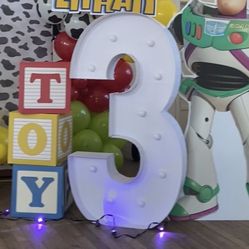 Number 3 marquee, 4ft Tall