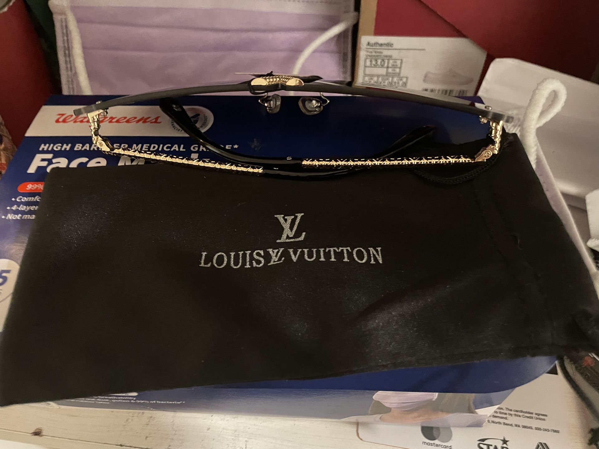 Louis Vuitton Shades 