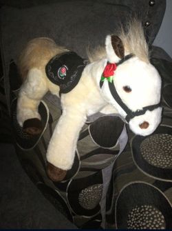 Stuff Dolls / Peluches One For $2 Or 3 For $5...