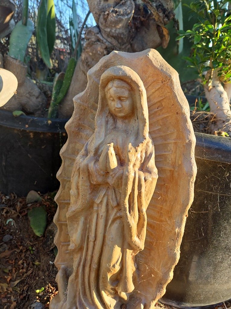 Virgin Mary Statue 