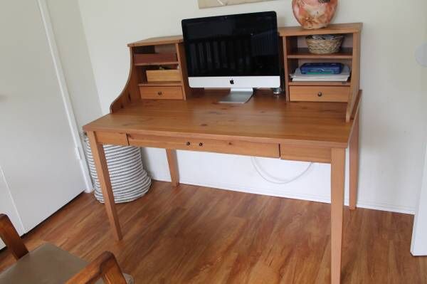 Light wood desk with hutch