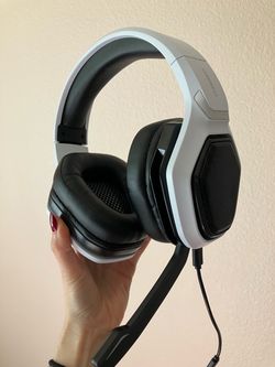 Ozeino Premium White Wireless Gaming Headset with Mic (Like New)