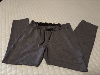 Lululemon on the fly pants heathered black size 10