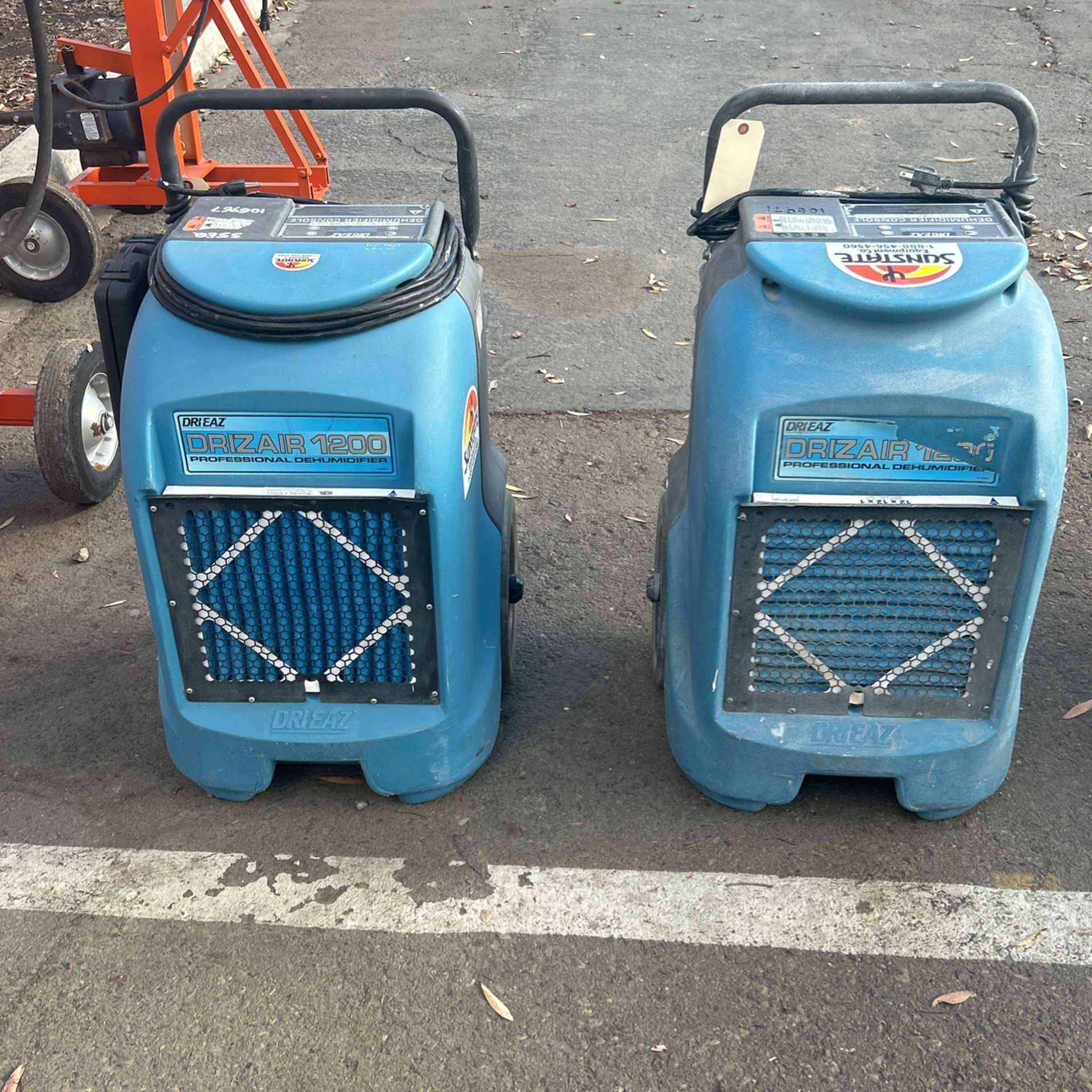 Dehumidifier 