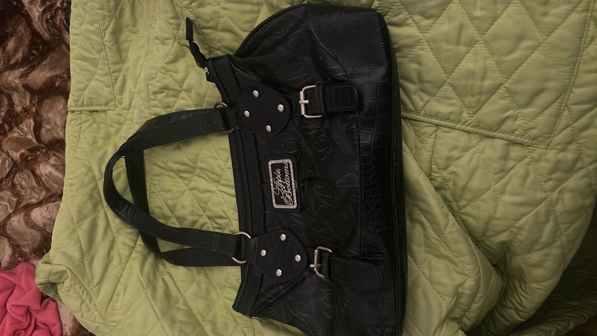 Old Vintage Apple bottoms