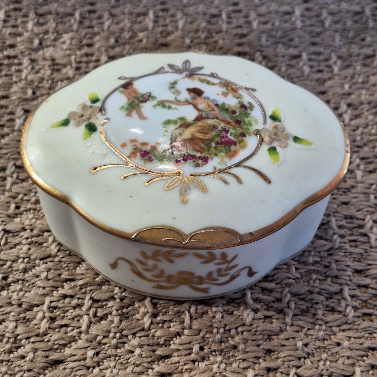 VINTAGE ARDALT CHINA TRINKET DISH
