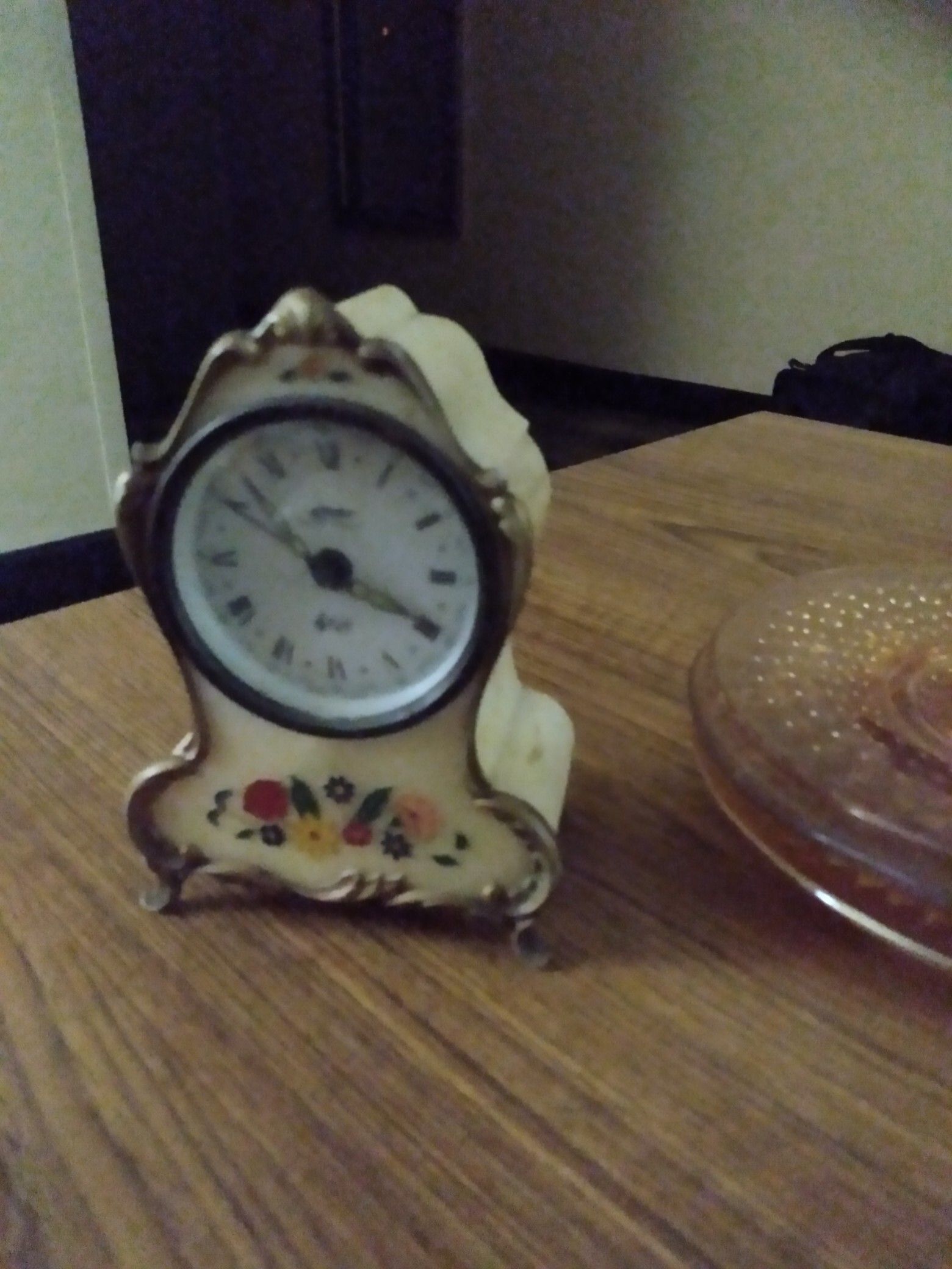 Old mantil clock