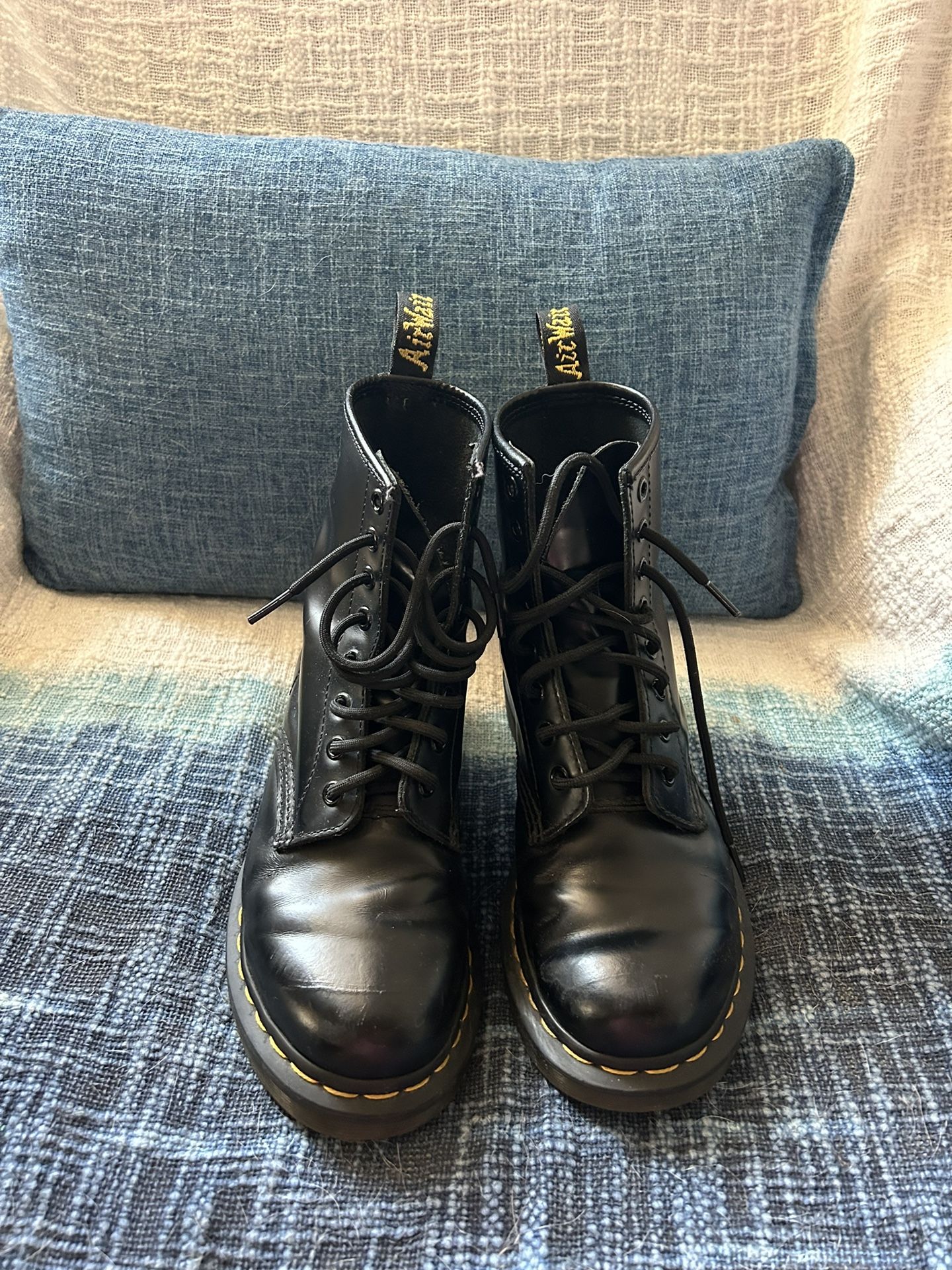 Dr. Martens Size 7