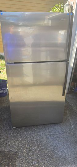 Whirlpool Fridge Size 33w 31d 66h) I Can Help You With Free Delivery Within 10 miles distance
