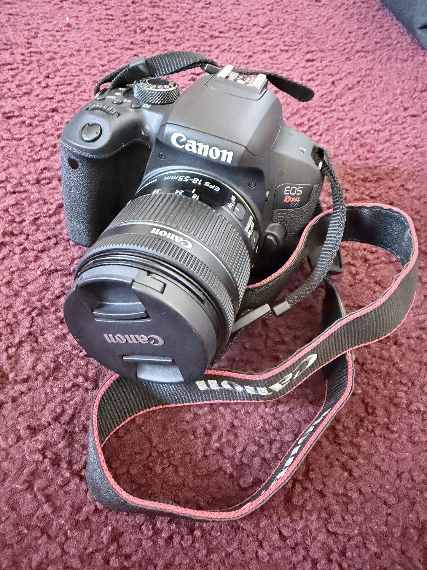 Canon EOS Rebel T7i