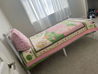 Twin bed frame
