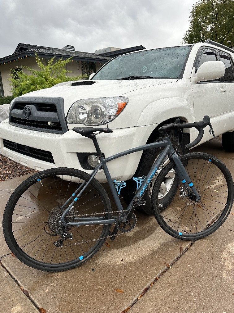 Raleigh Willard 2 Gravel Bike