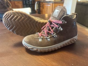 Girls Size 3 Sorel Boots