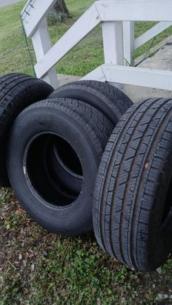 Tires 265 70 16 in good condition