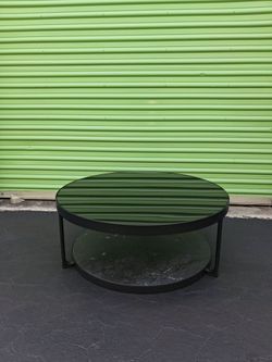 Round coffee table