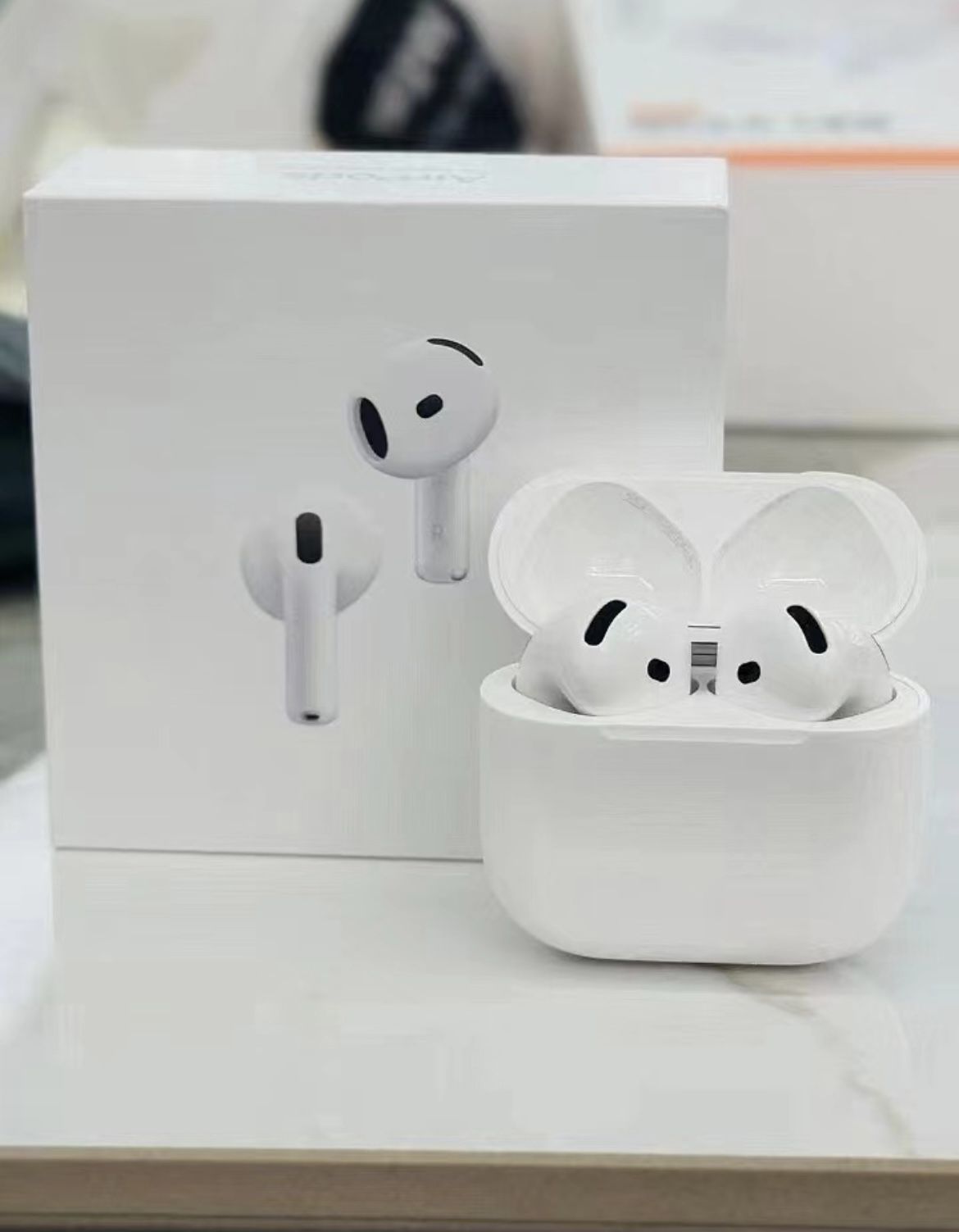 AirPods 4 ANC