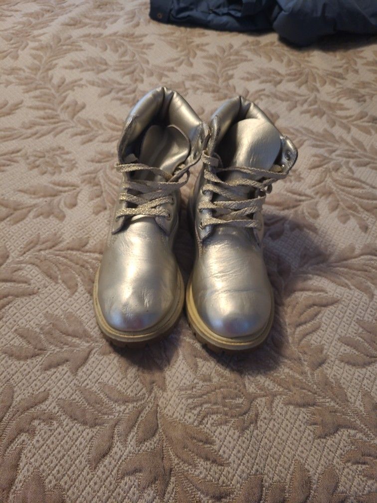 Timberland Womens 8.5" Heritage Premium Waterproof Metal Gold Pewter Leather Boots

 Sneakers 