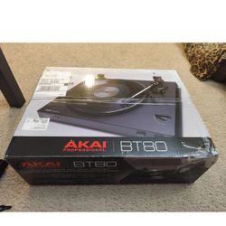 Akai BT80 Turn Table With LP Beatles Led Zeppelin U2