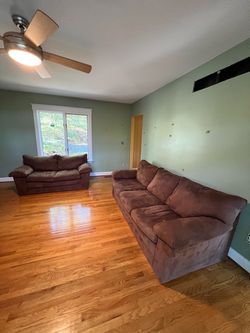 Brown sofa set!