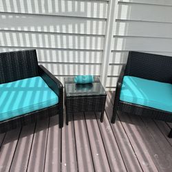 Like New Patio Furniture 