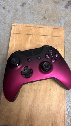 Xbox One Wireless Controller Dawn Shadow pink