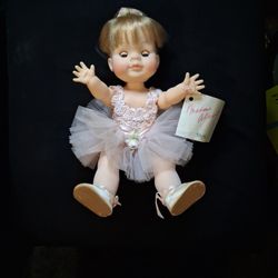 MADAME ALEXANDER DOLL 