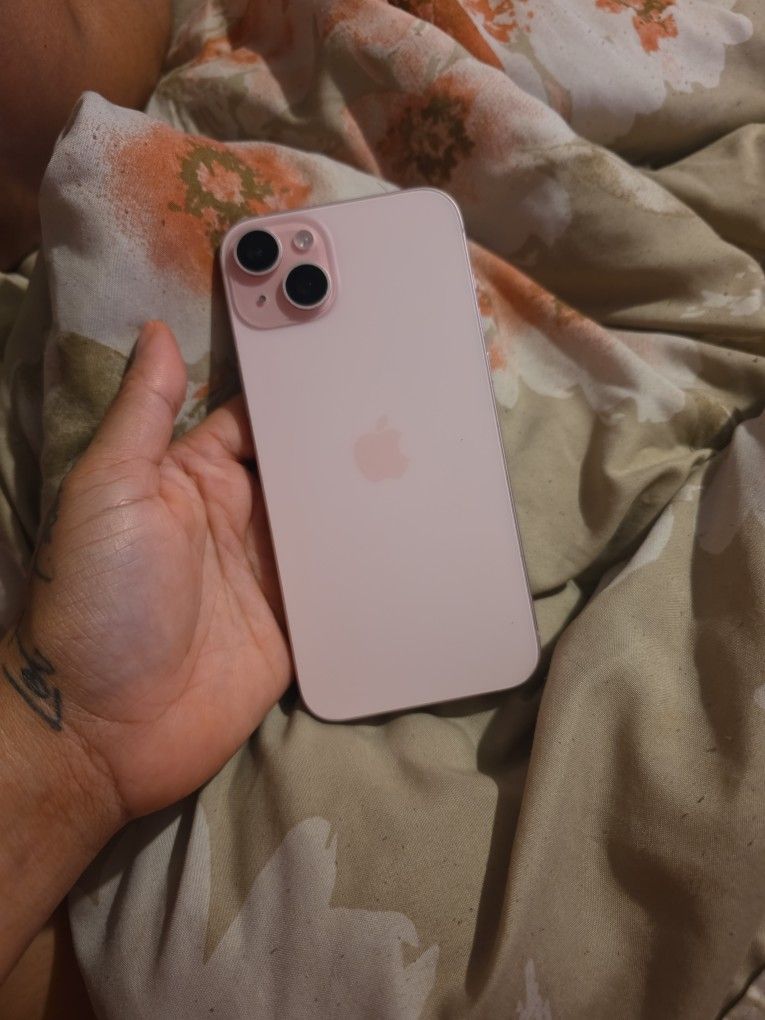 IPhone 15 Plus , Pink