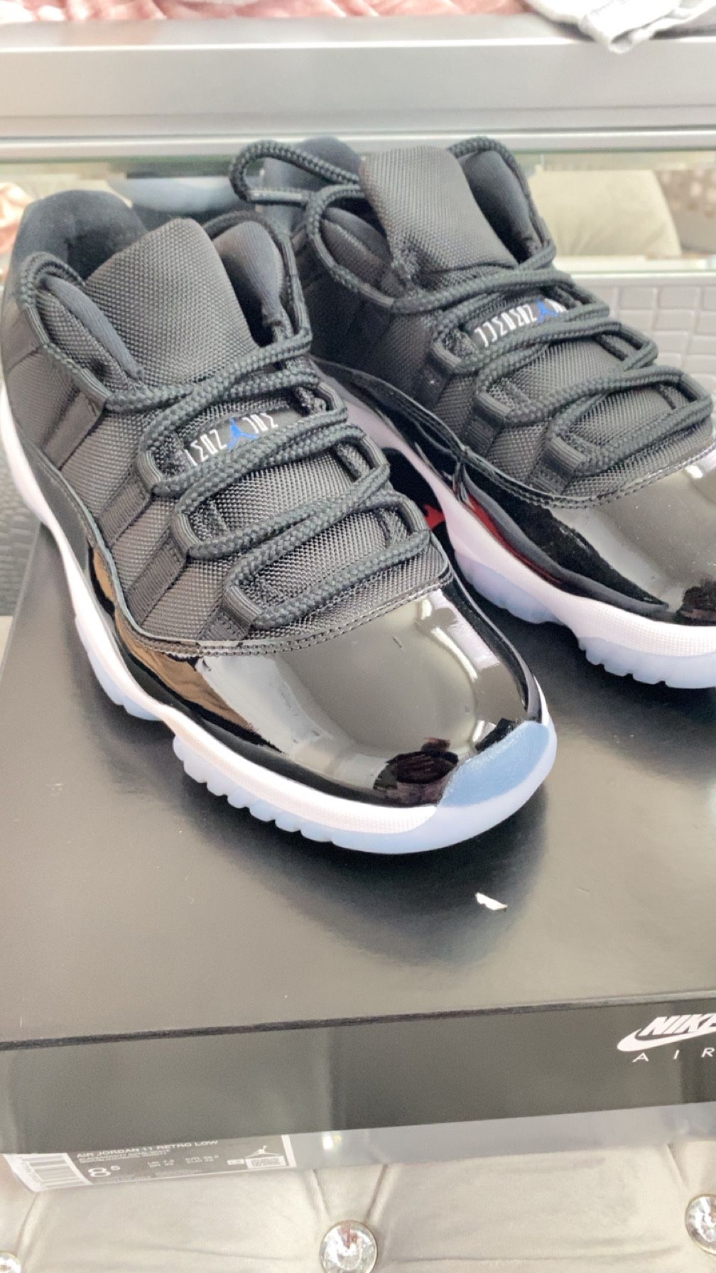 Air Jordan 11 retro Low Space Jam