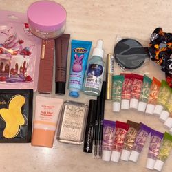 Makeup bundle 