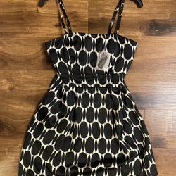 Brand New Woman’s Forever 21 brand Black Short Dress Up for Sale 