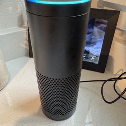 Amazon Echo Gen 1