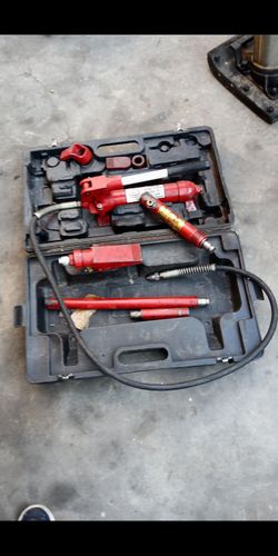ADT hydraulic body repair kit in good working condition