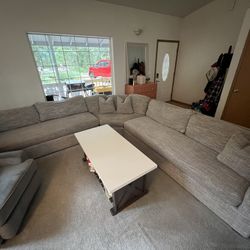 HUGE 3 Piece Sectional